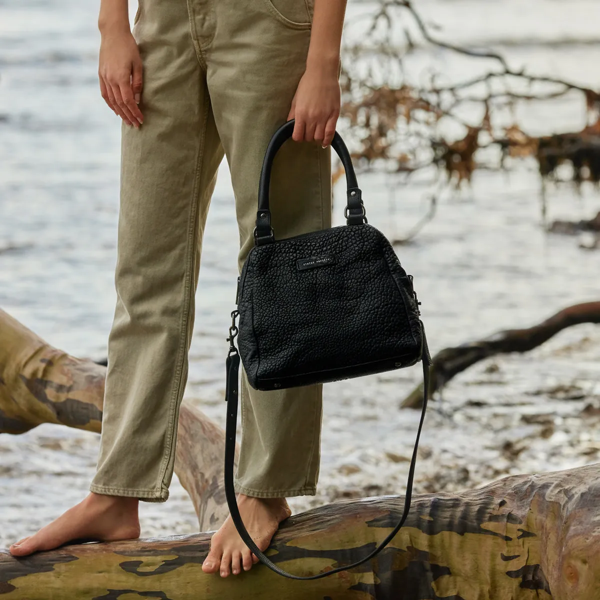 Last Mountains Bag - Black Bubble