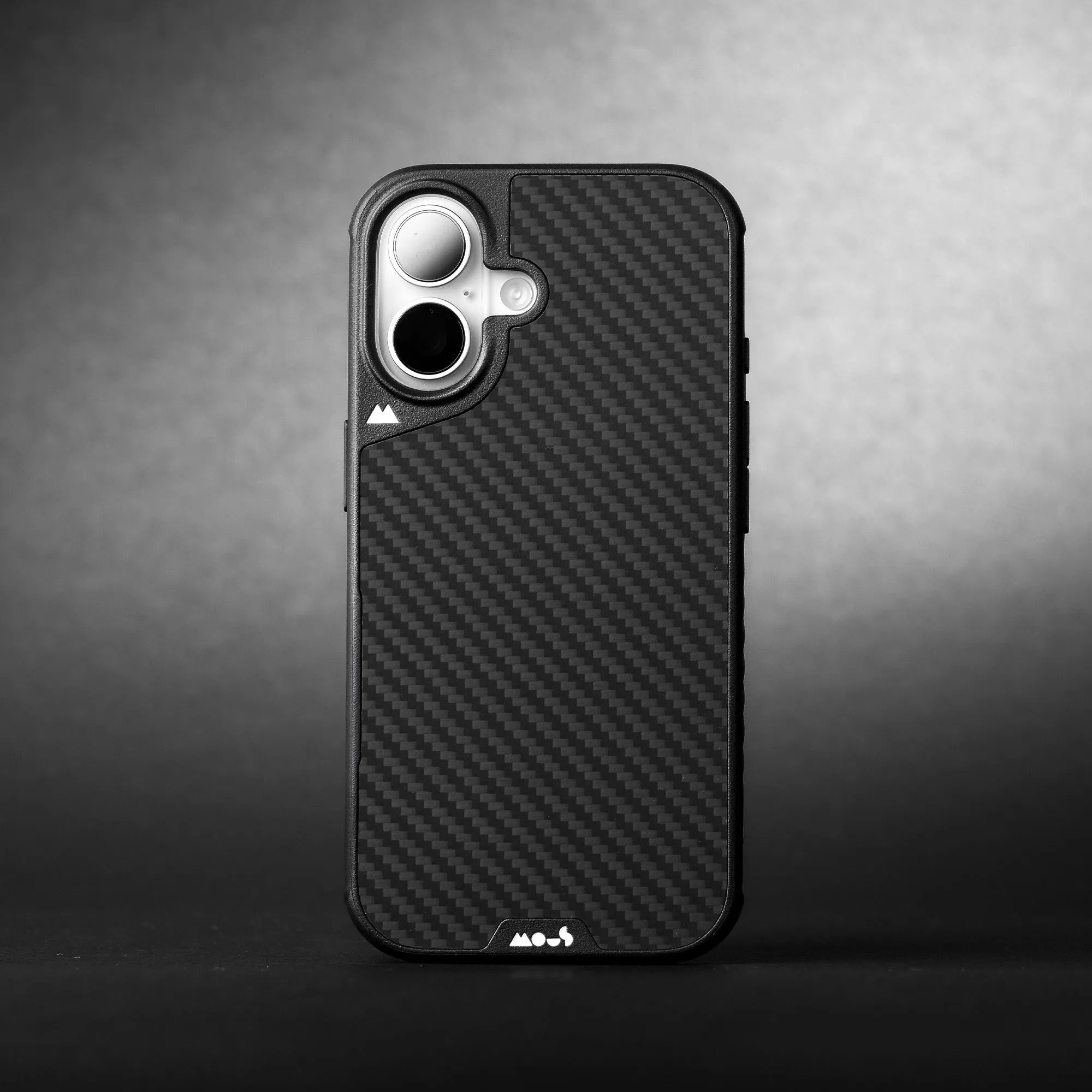 MagSafe® Compatible Aramid Fibre Phone Case with Camera Control Button