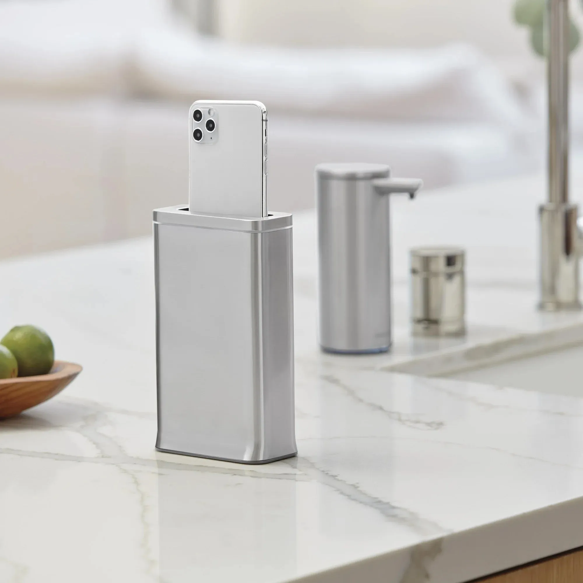 Simplehuman ST4000 Cleanstation Phone Sanitizer With UV-C Light